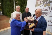 تكريم كبار السن